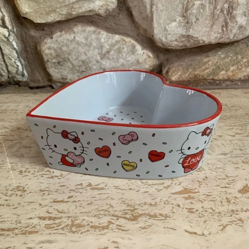 Hello Kitty Valentines heart shaped Baking dish